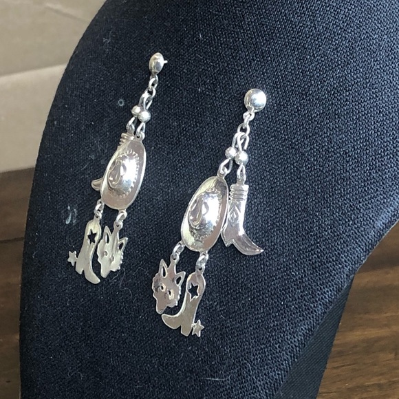 Vintage Sterling Silver Western Drop Dangle Hat Boots Spurs Coyote Post Earrings - Picture 8 of 10